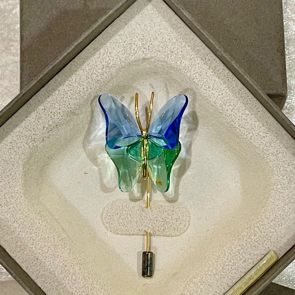 Daniel Swarovski Crystal Paradise Butterfly Pin NEW RARE BLUE Sterling 925 - Picture 1 of 5
